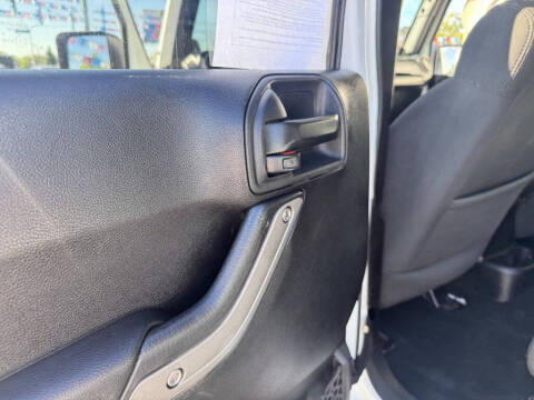 2012 Jeep Wrangler Unlimited Sport