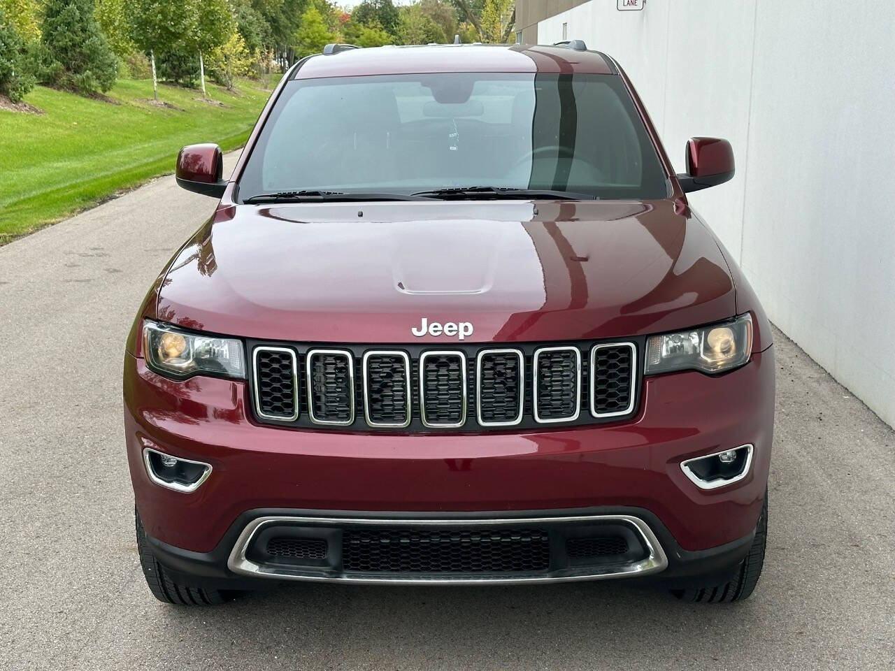 2018 Jeep Grand Cherokee for sale at Phoenix Motor Co in Romulus, MI