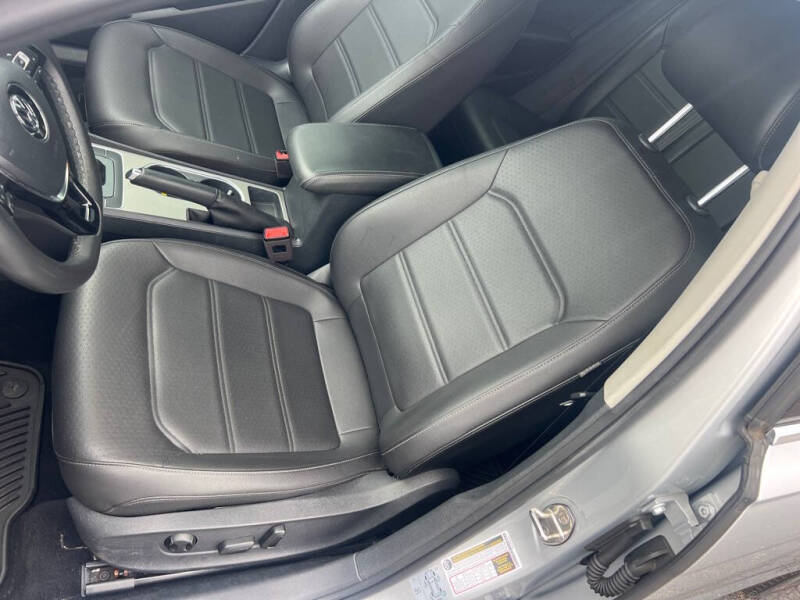 2021 Volkswagen Passat SE
