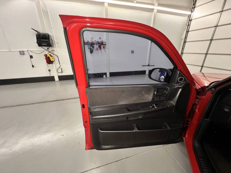 2001 Dodge Dakota Sport