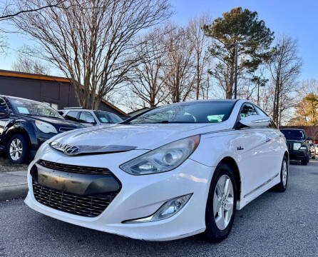 2011 Hyundai Sonata Hybrid for sale at Town Auto in Chesapeake VA