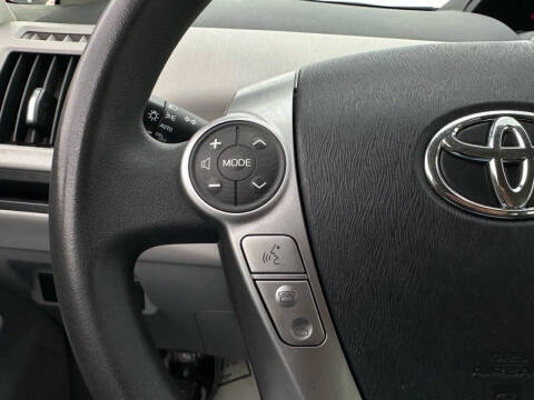 2015 Toyota Prius v Three