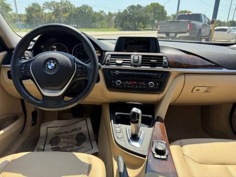 2015 BMW 3 Series 328i