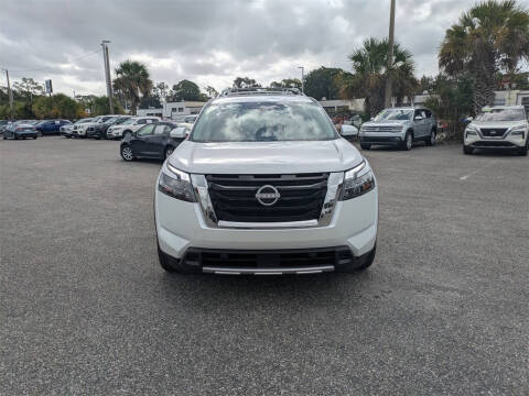 2025 Nissan Pathfinder Platinum