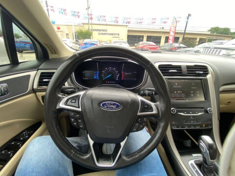 2013 Ford Fusion SE