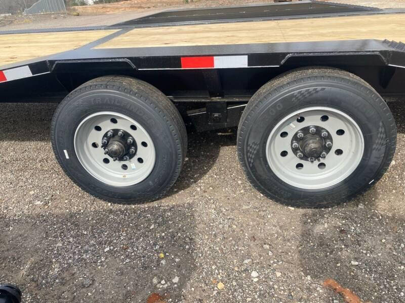 2023 Double A Trailers GN 102 x28 (24+4)