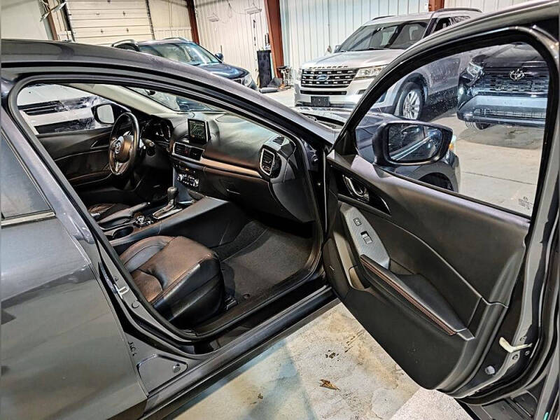 2014 Mazda MAZDA3 s Grand Touring