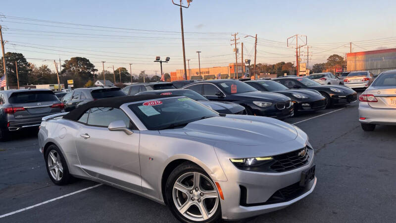 2019 Chevrolet Camaro 1LT's photo