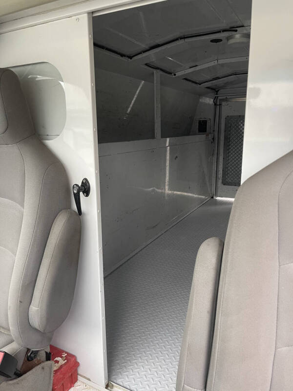 2014 Ford E-Series E-350 SD