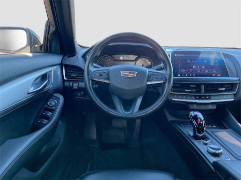 2023 Cadillac CT5 Luxury