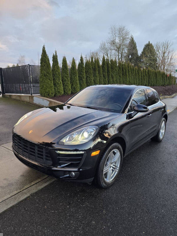 2015 Porsche Macan for sale at RICKIES AUTO, LLC. in Portland OR