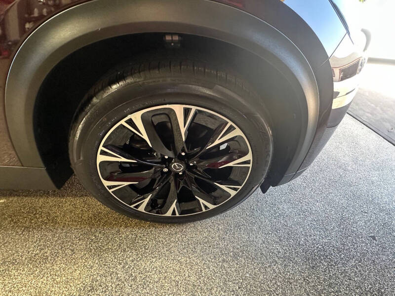 2024 Mazda CX-90 Plug-in Hybrid Premium