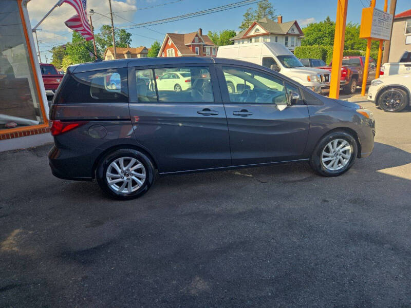 2014 Mazda MAZDA5 Sport
