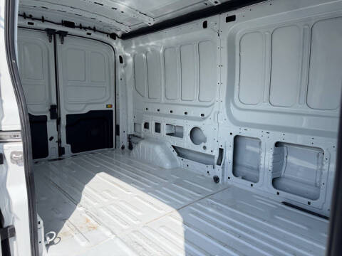 2025 Ford Transit 250