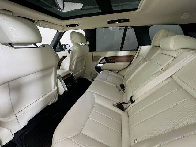 2023 Land Rover Range Rover P400 SE