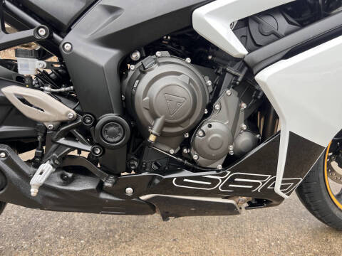 2025 Triumph Daytona 660