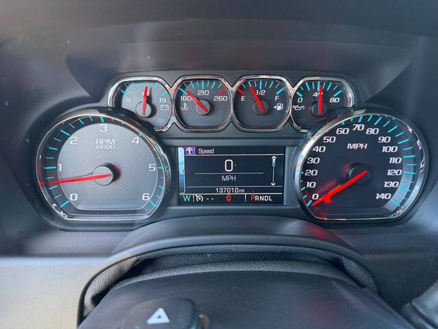2017 GMC Yukon XL SLT