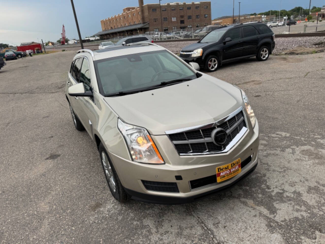 2013 Cadillac SRX for sale at BEST DEAL AUTO SALES in Moorhead, MN