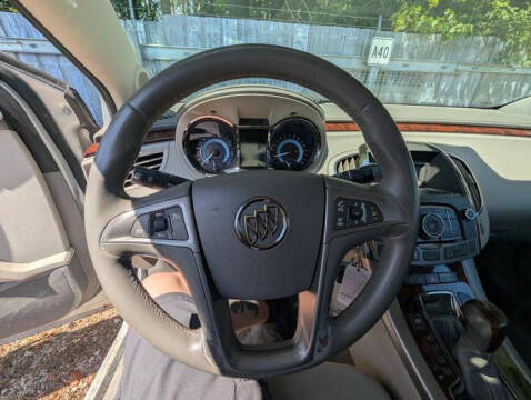 2011 Buick LaCrosse CX