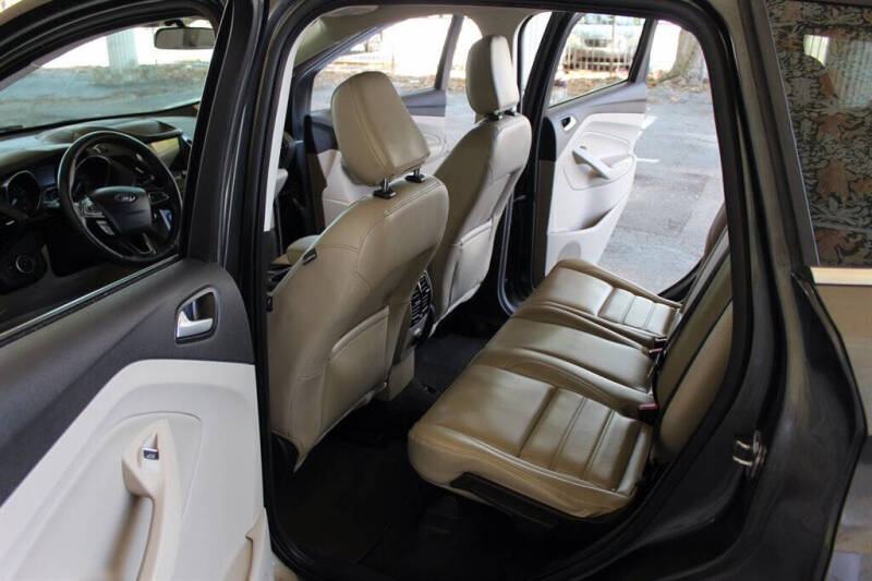 2019 Ford Escape SEL