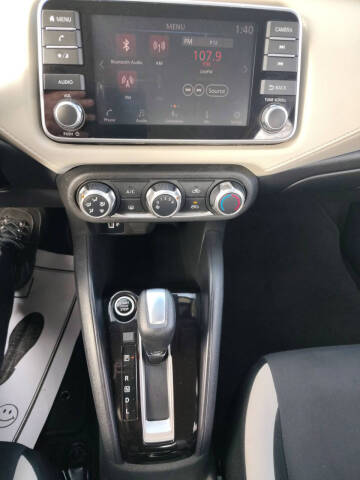 2021 Nissan Versa SV