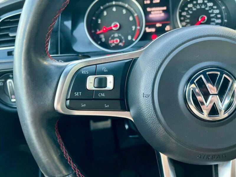 2016 Volkswagen Golf GTI