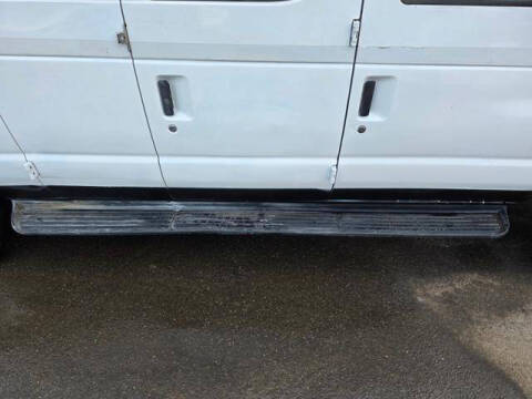 2012 Ford E-Series E-250