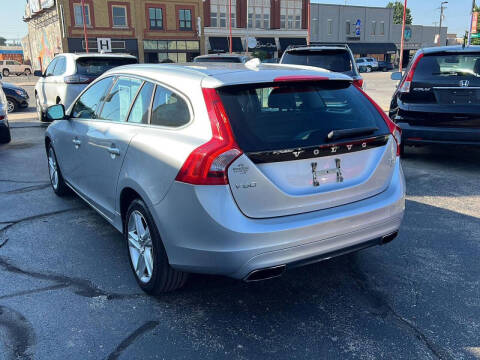 2015 Volvo V60 T5 Drive-E Premier