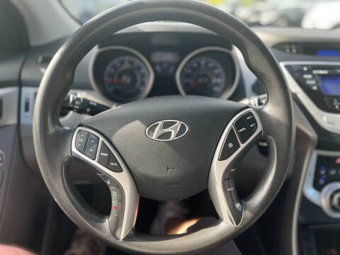 2012 Hyundai Elantra