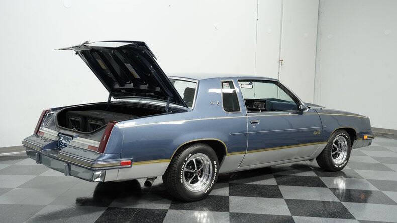 1984 Oldsmobile Cutlass Supreme