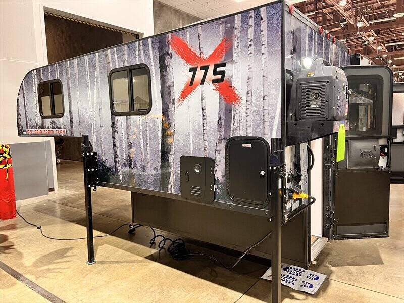 2025 Travel Lite 775X