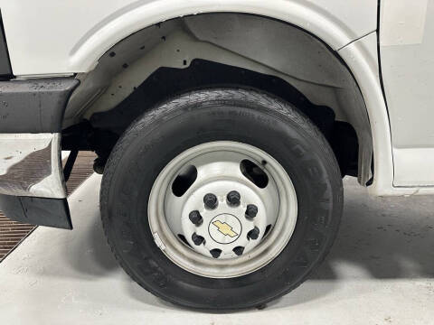 2022 Chevrolet Express 3500