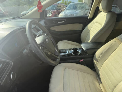 2016 Ford Edge SE