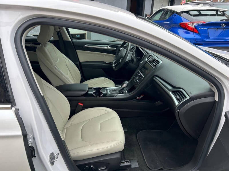 2016 Ford Fusion Titanium