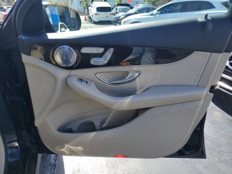 2018 Mercedes-Benz GLC GLC 300 4MATIC