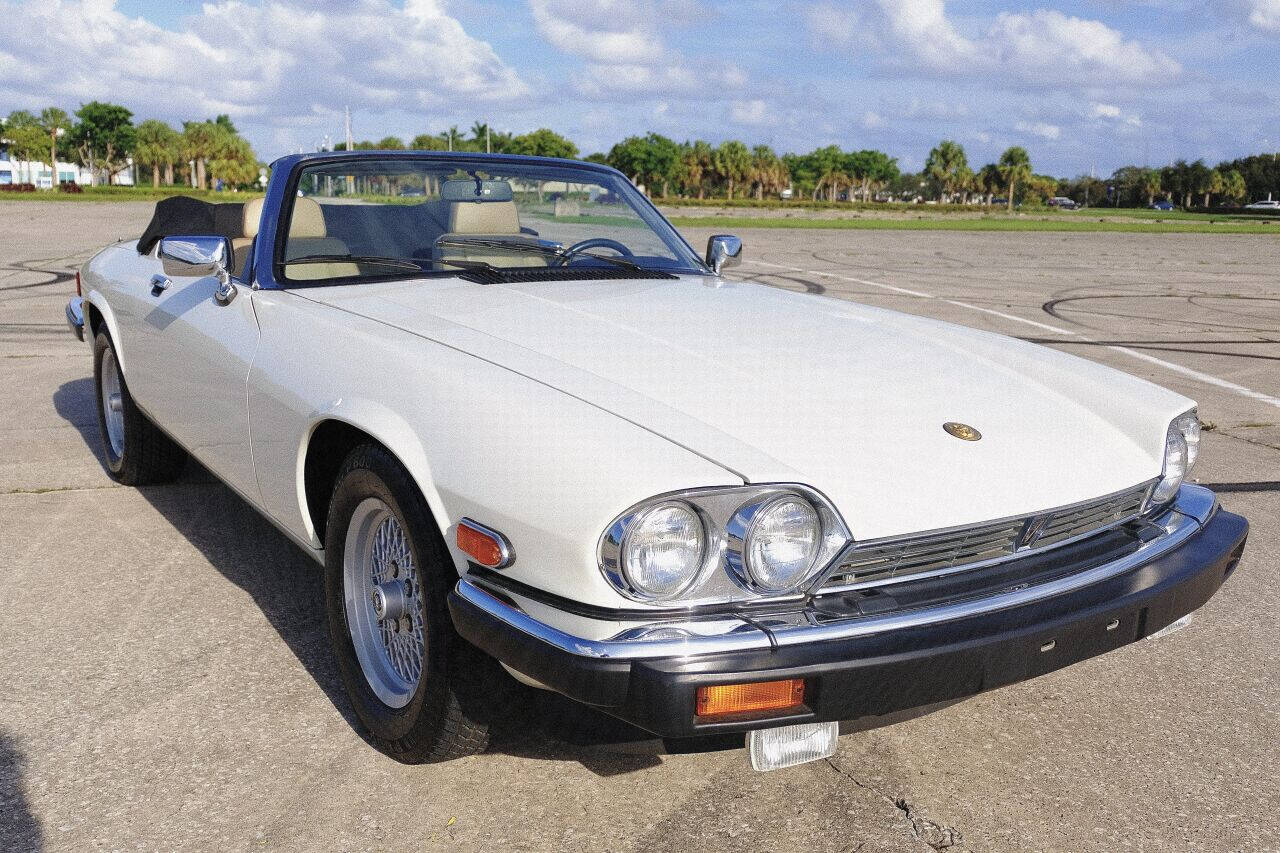 1991 Jaguar XJ-Series 16
