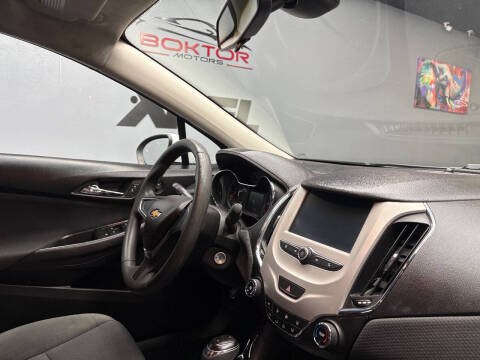 2017 Chevrolet Cruze LS Auto