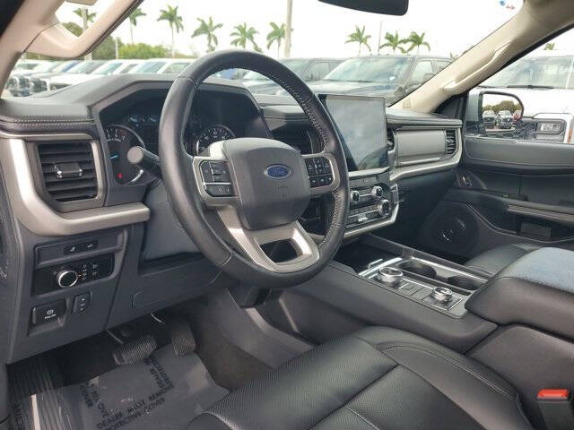 2024 Ford Expedition MAX XLT