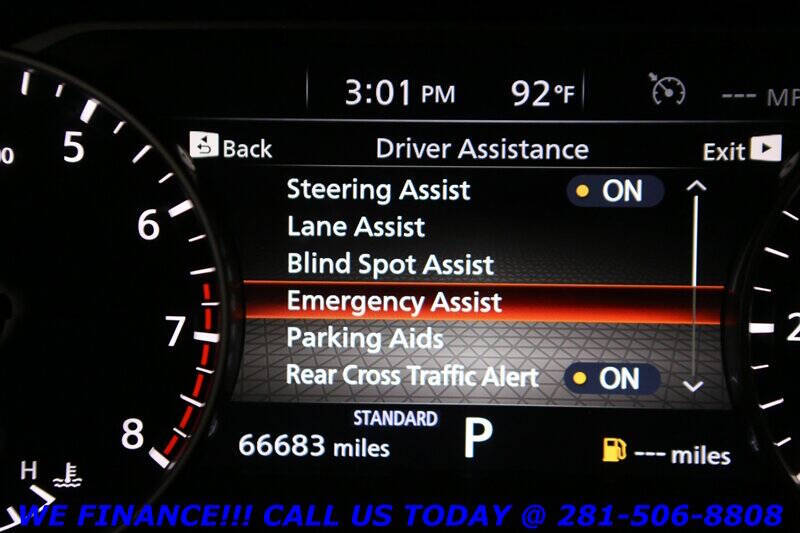 2023 Nissan Pathfinder SV