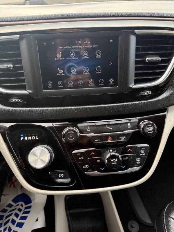 2018 Chrysler Pacifica Touring L