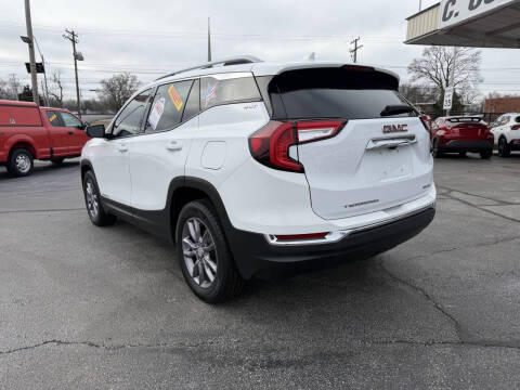 2023 GMC Terrain SLT