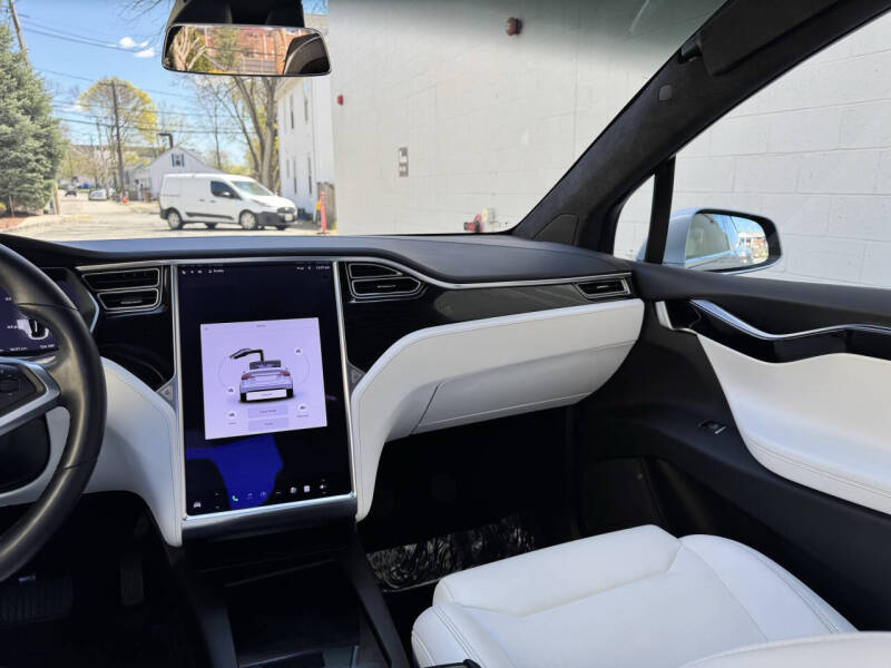2017 Tesla Model X 100D