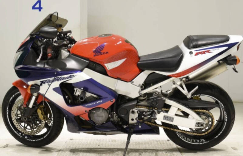 2000 Honda CBR929RR