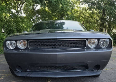 2012 Dodge Challenger SXT