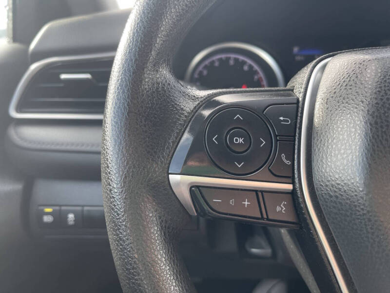 2024 Toyota Camry LE