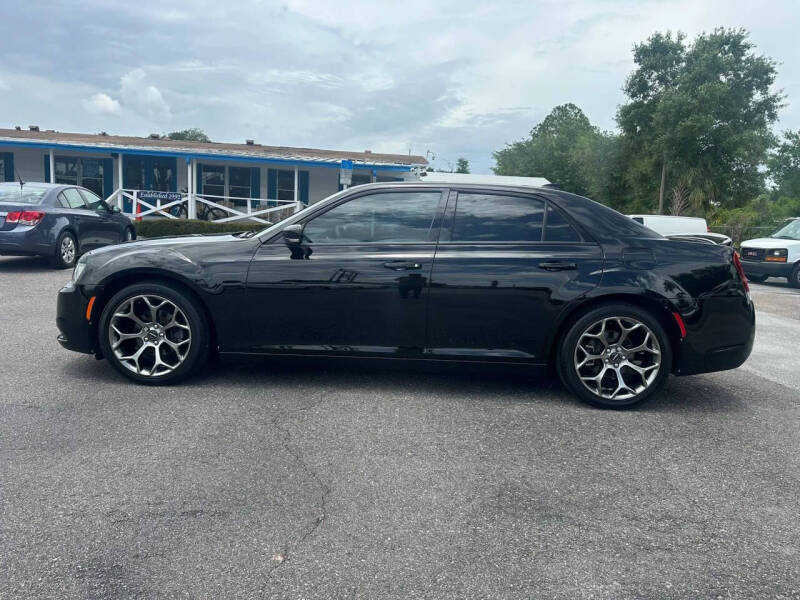2018 Chrysler 300 S