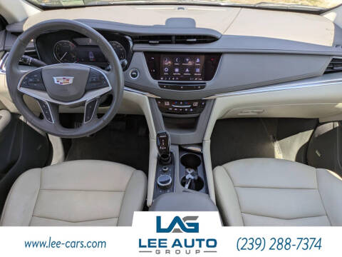 2021 Cadillac XT5 Premium Luxury