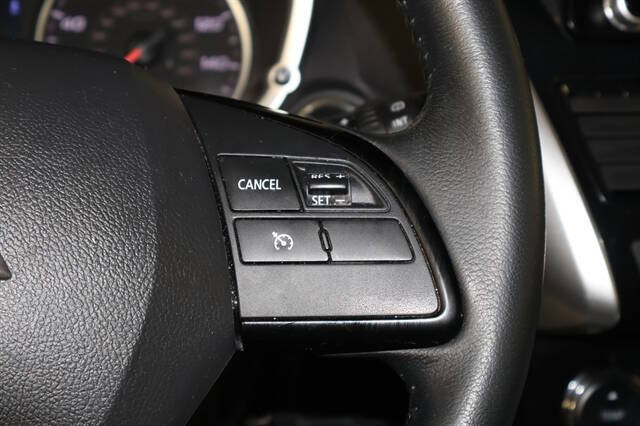 2022 Mitsubishi Eclipse Cross SE