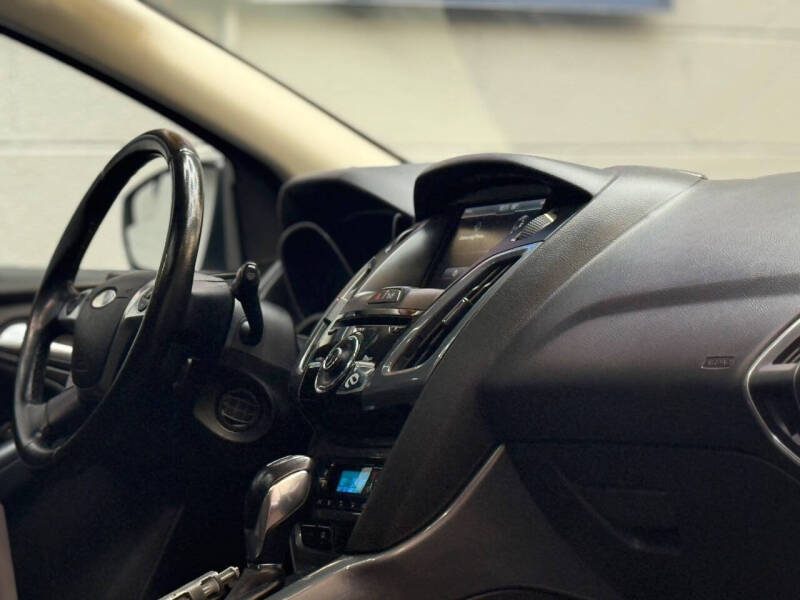 2012 Ford Focus Titanium