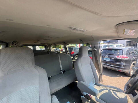 2012 Ford E-Series E-350 SD XLT